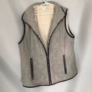 Simple vest